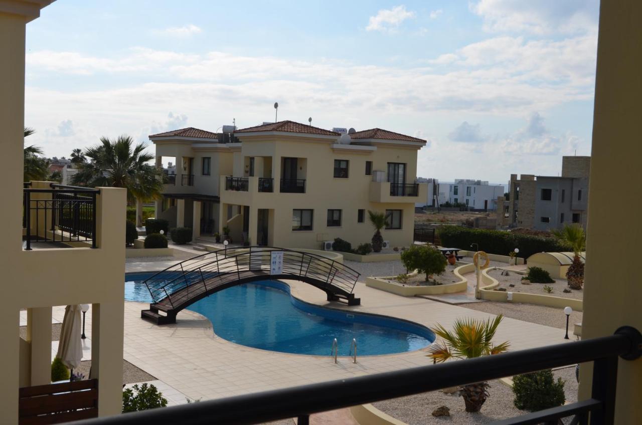 Paphos Faros Beach Apartment A102 מראה חיצוני תמונה